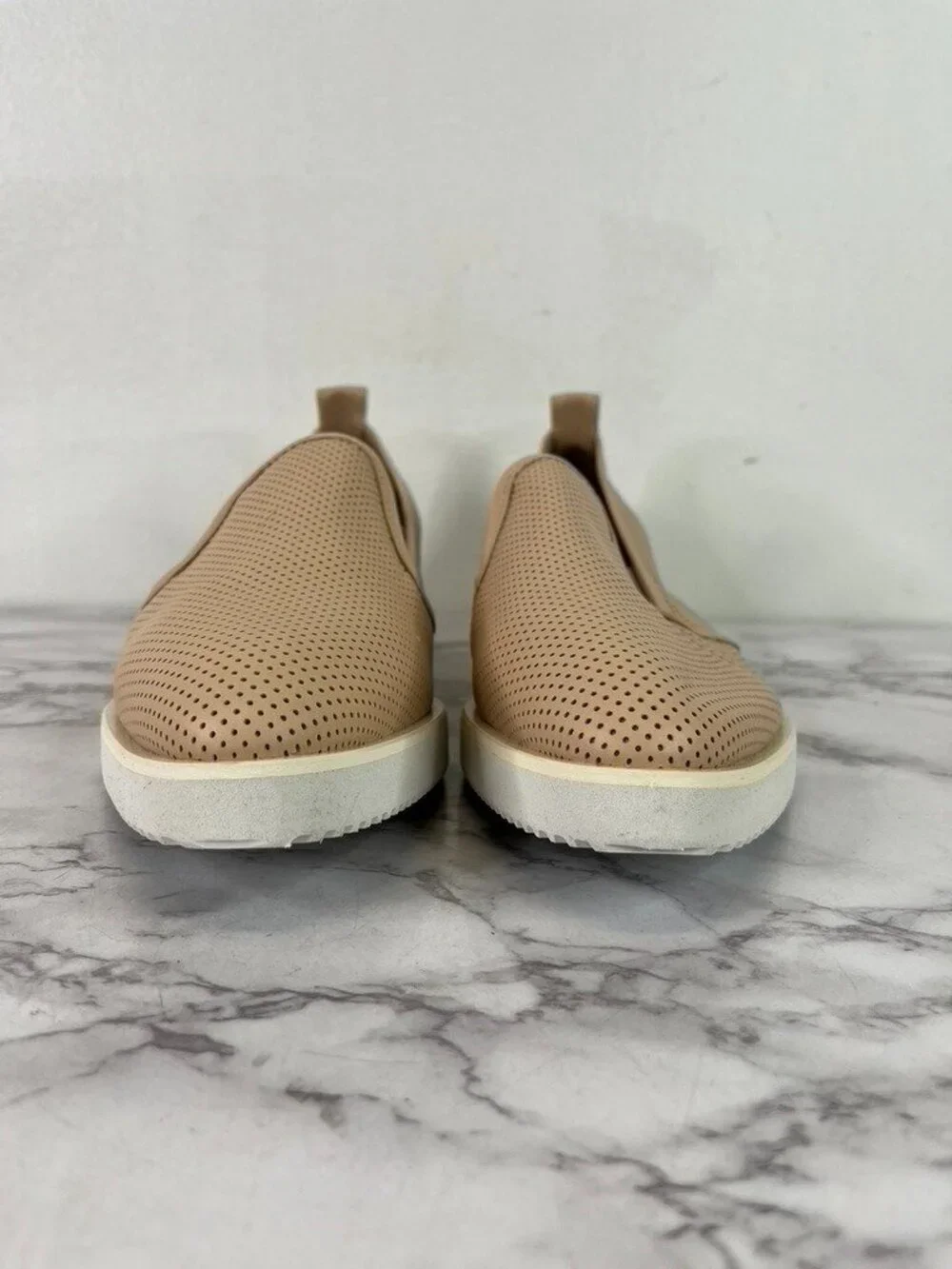 Everlane Women's Pink Pointed Perforated Street Shoes Sz 10